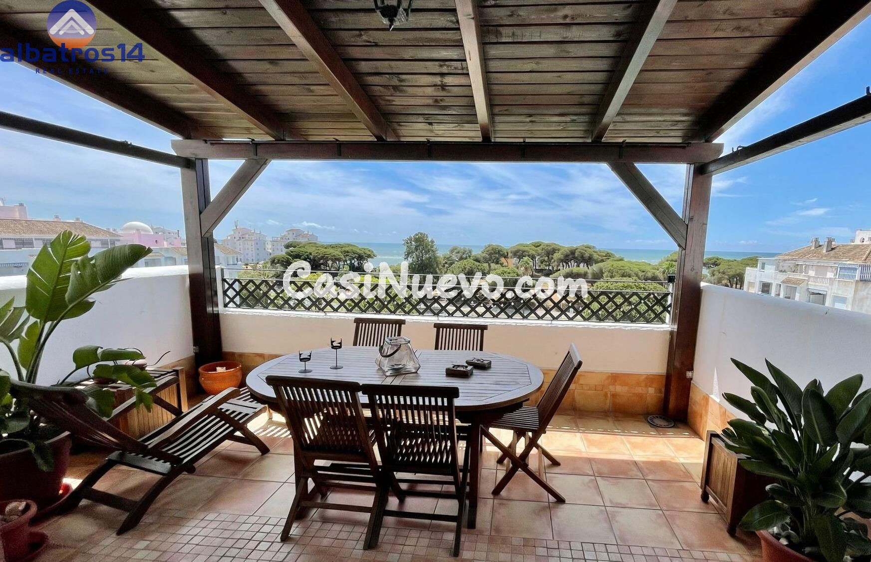 Ático con vistas al mar en Nuevo Portil