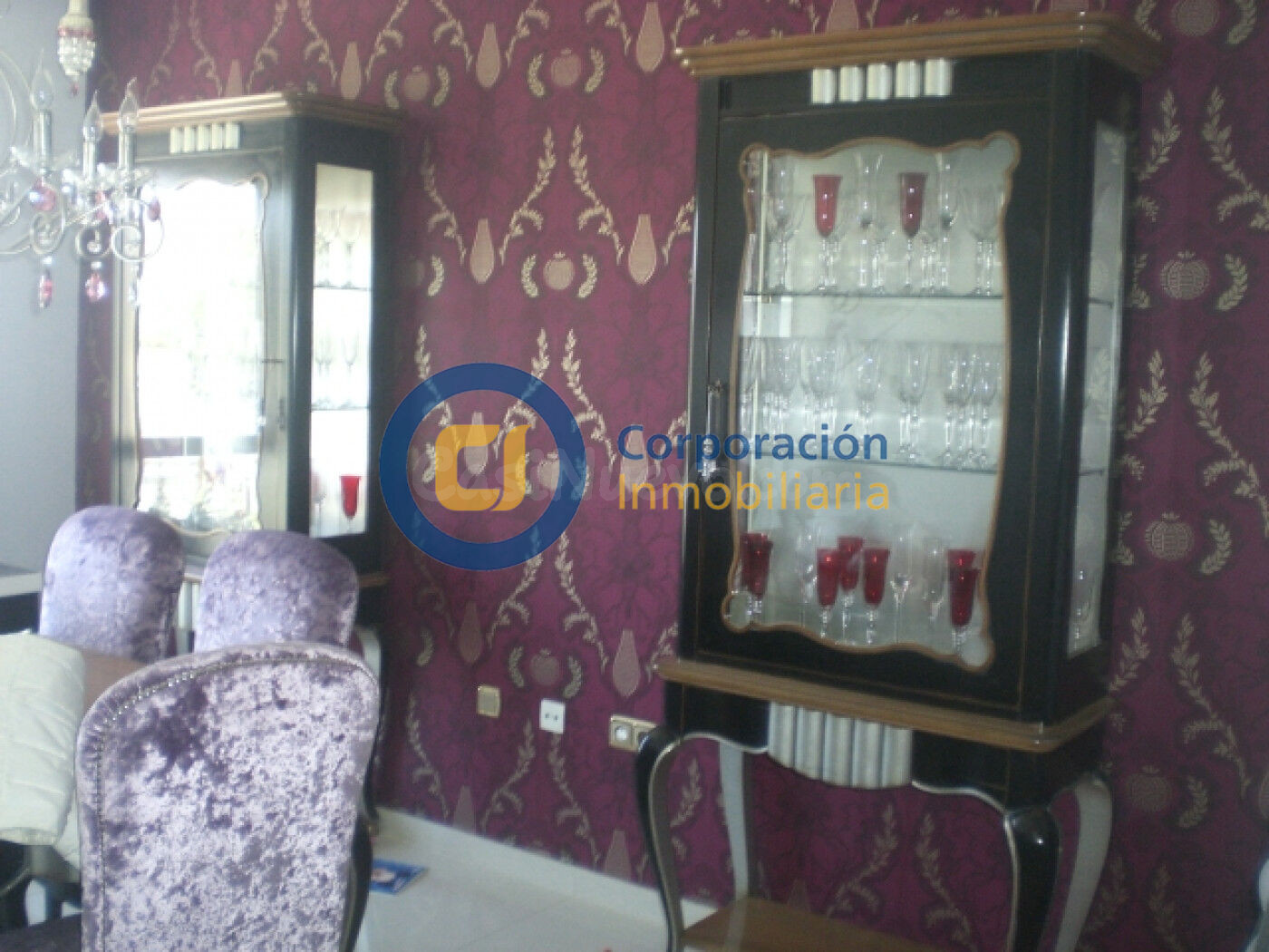 Piso con tres dormitorios y garaje en zona de Virgen de las  - foto 3