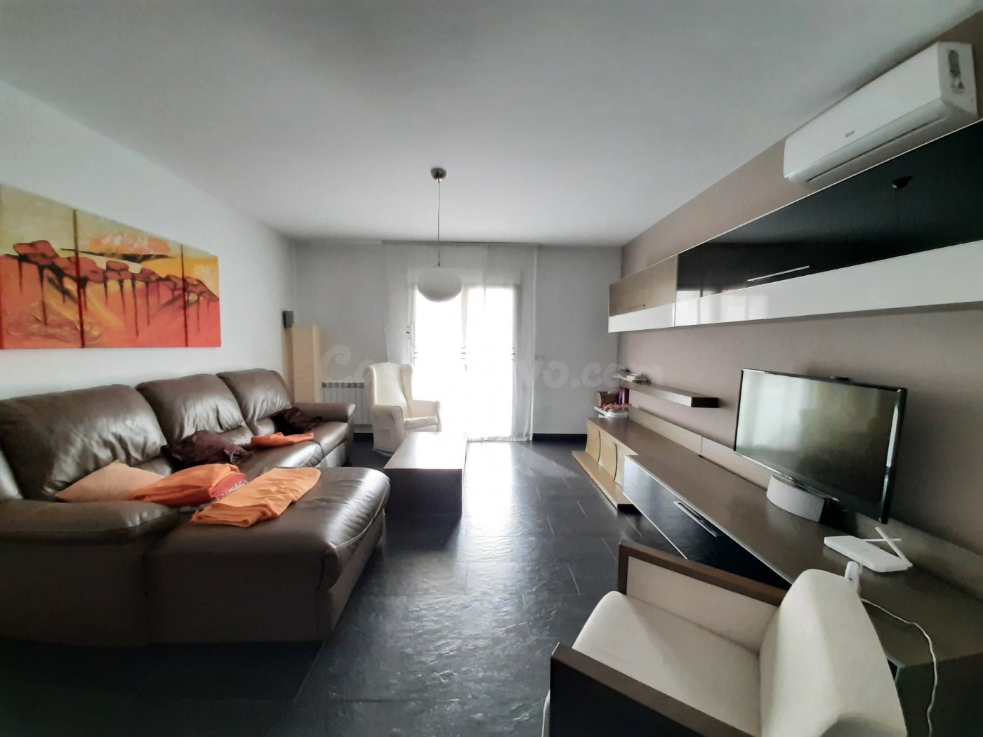 Piso de 3 dormitorios con terraza en Puerto Lumbreras