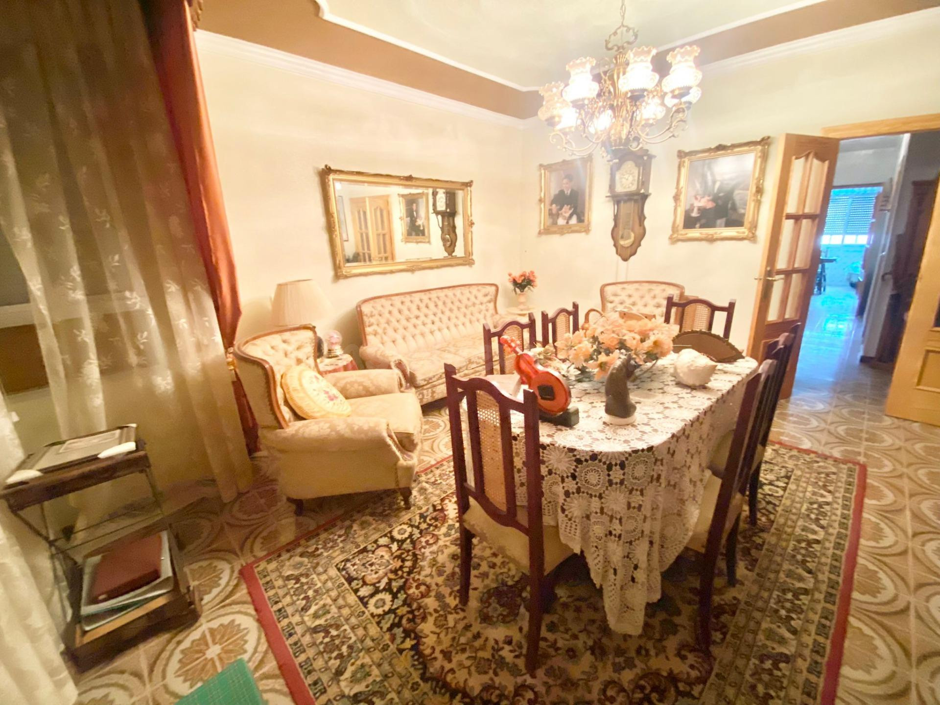 Edificio en venta para inversores en Puerto Lumbreras