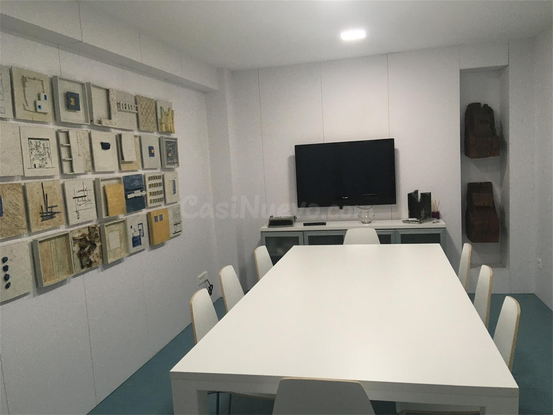Oficina con varios habitáculos en Avenida Juan Carlos I