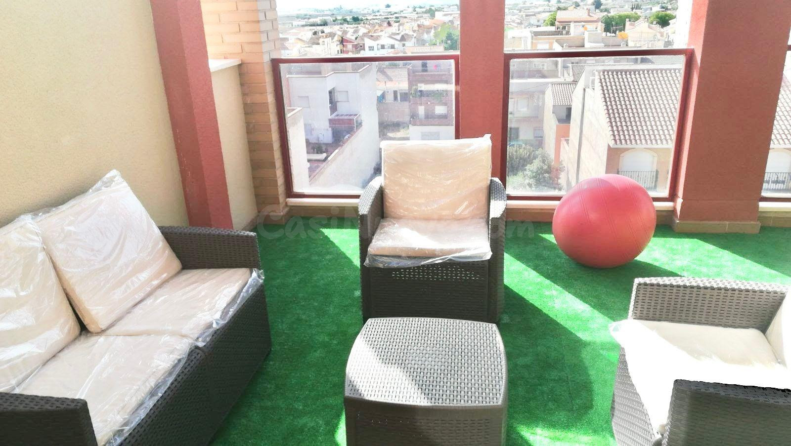 Atico con tres dormitorios y garaje en Puerto Lumbreras