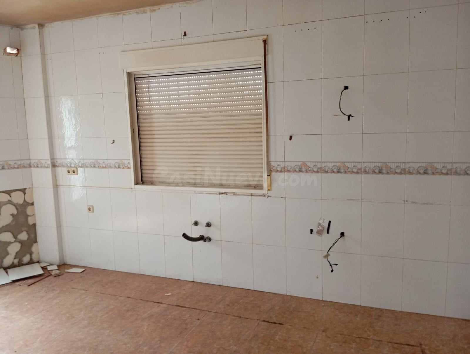 Casa con cinco dormitorios en La Paca - foto 3