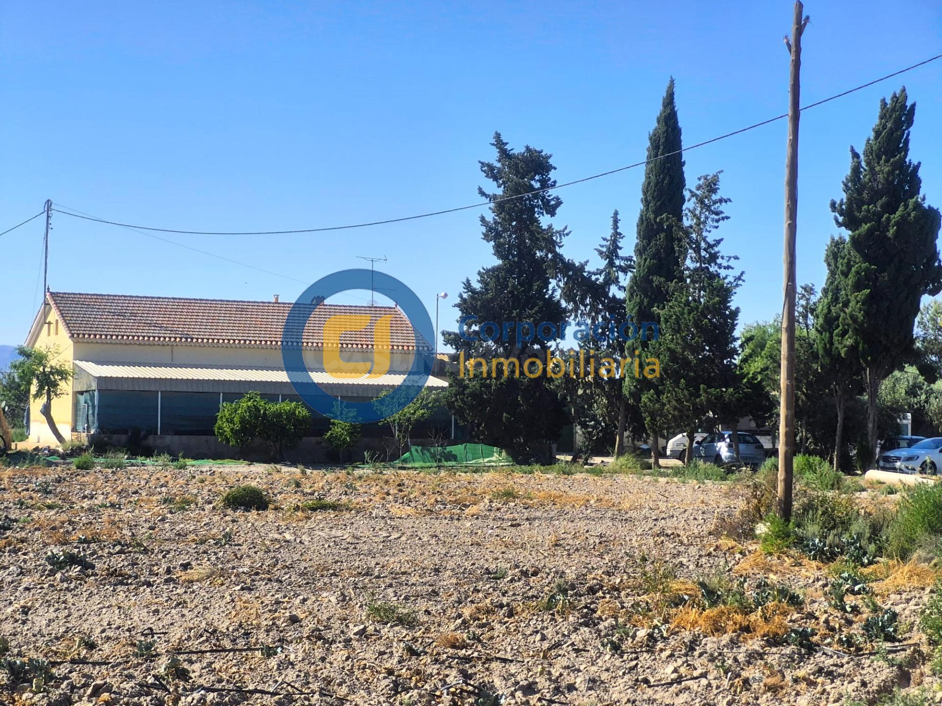 Casa de campo con cinco dormitorios con terreno en Purias - foto 3
