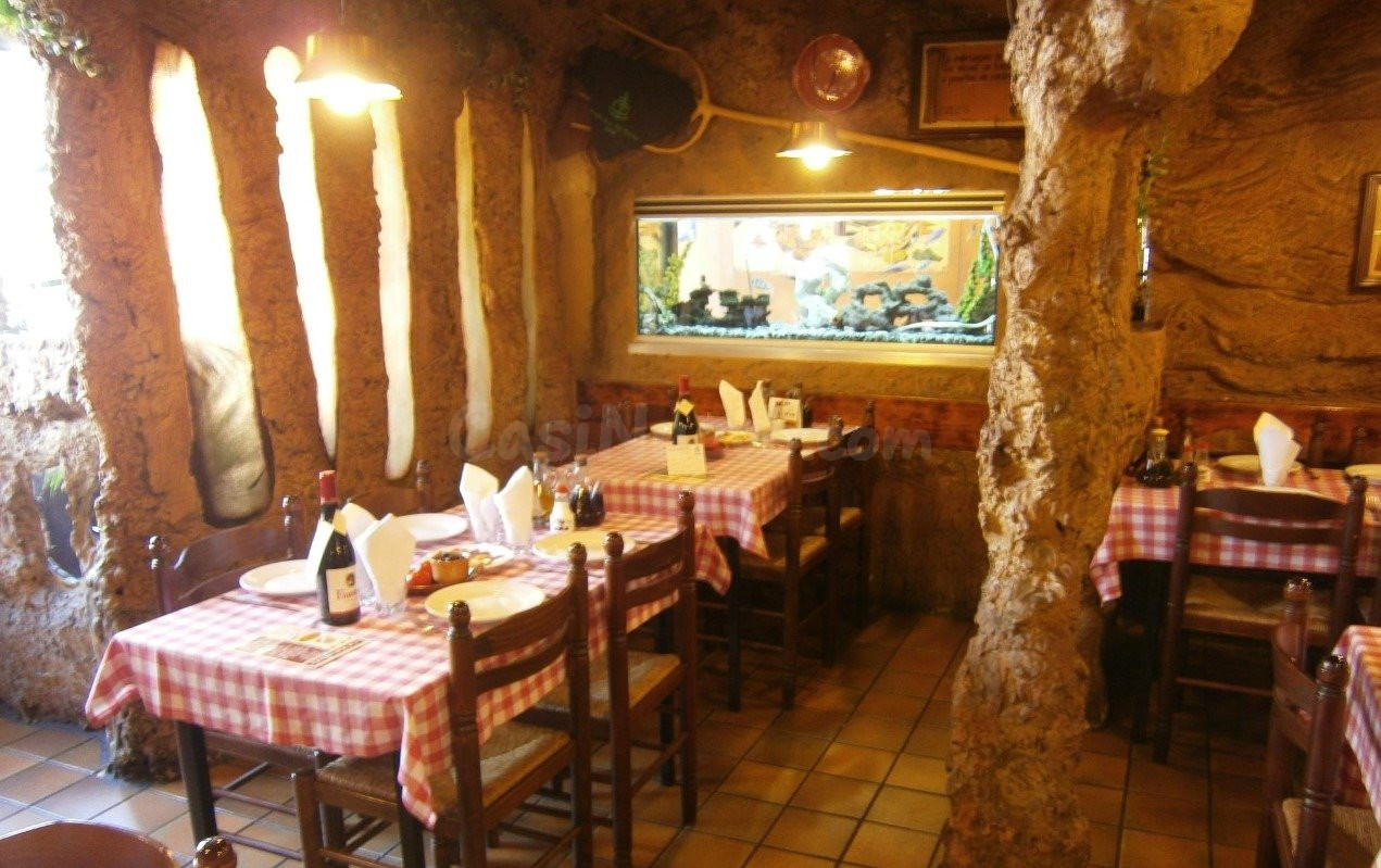 RESTAURANTE EN ALQUILER SIN TRASPASO EN BARCELONA - foto 3