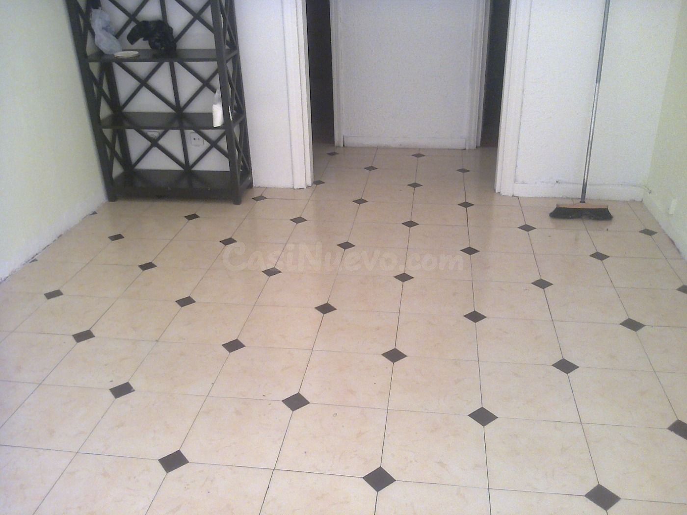 Piso de venta con inquilino en Badalona – Zona Llefià - foto 4