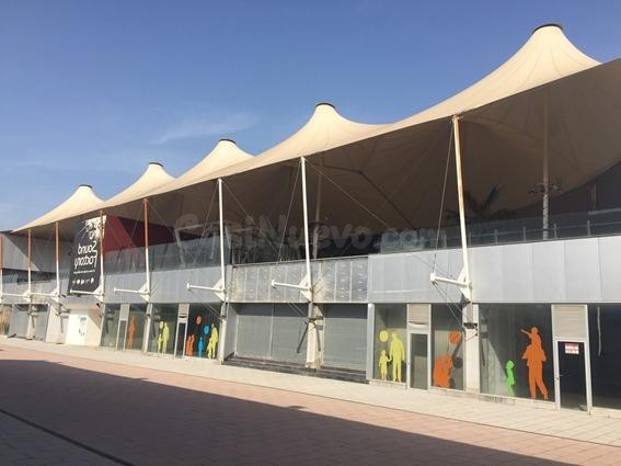 Local en alquiler en el Parque Comercial Atrium – Sant Andre - foto 5