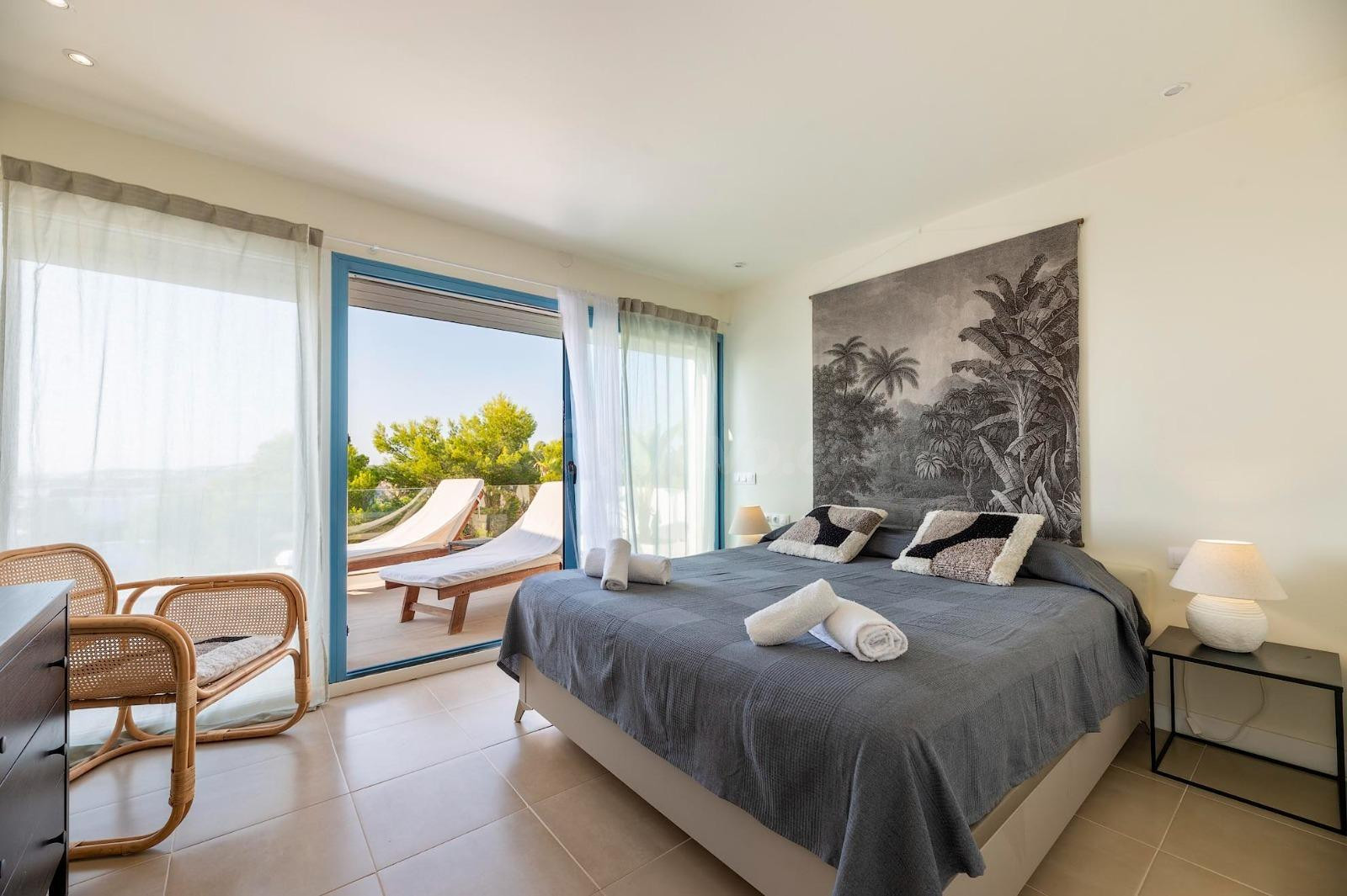 Adosado con vistas al mar en Es Puig de Mar – Ibiza - foto 5