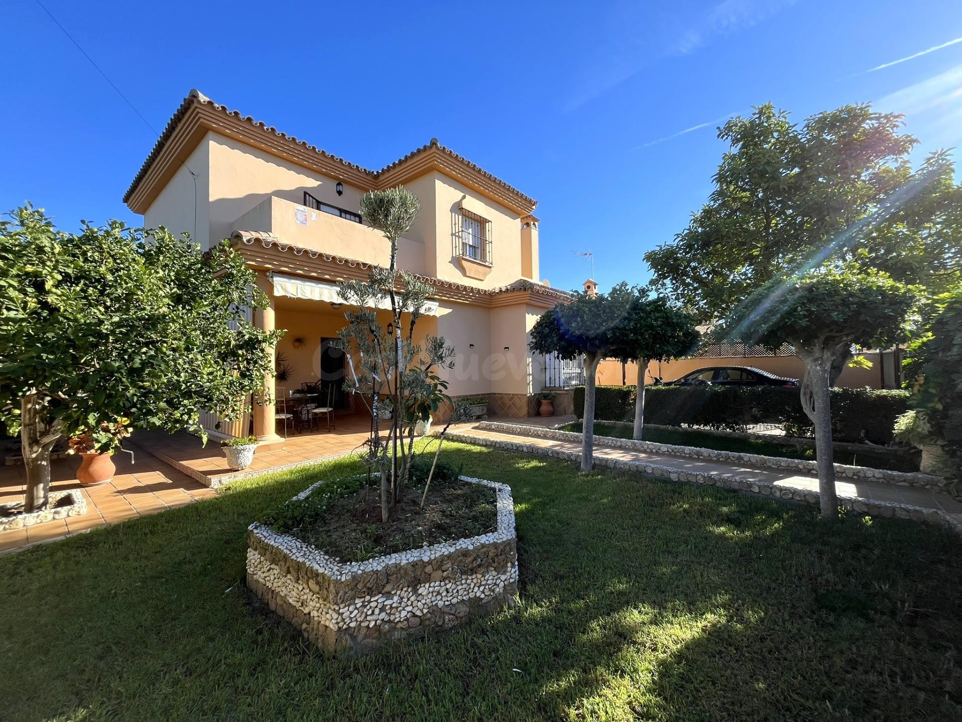CHALET ZONA CAMPITO