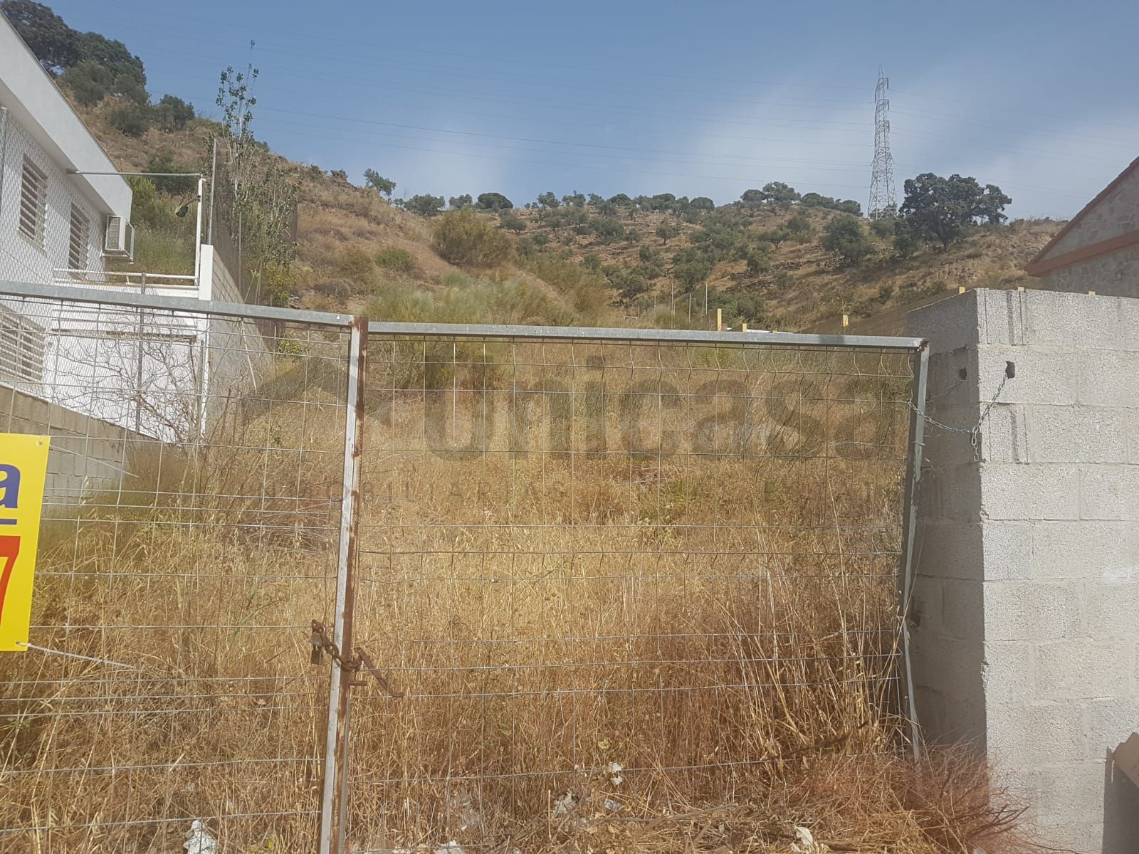 TERRENO DE 986M2 EN MORALES, PUERTO DE LA TORRE.