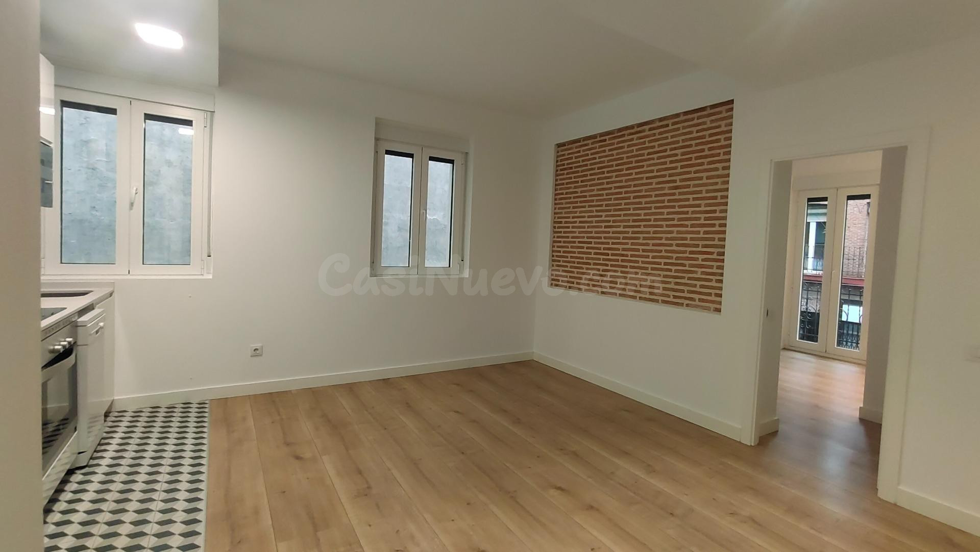 VIVIENDA DE UN DORMITORIO CON BALCÓN Y TOTALMENTE EXTERIOR