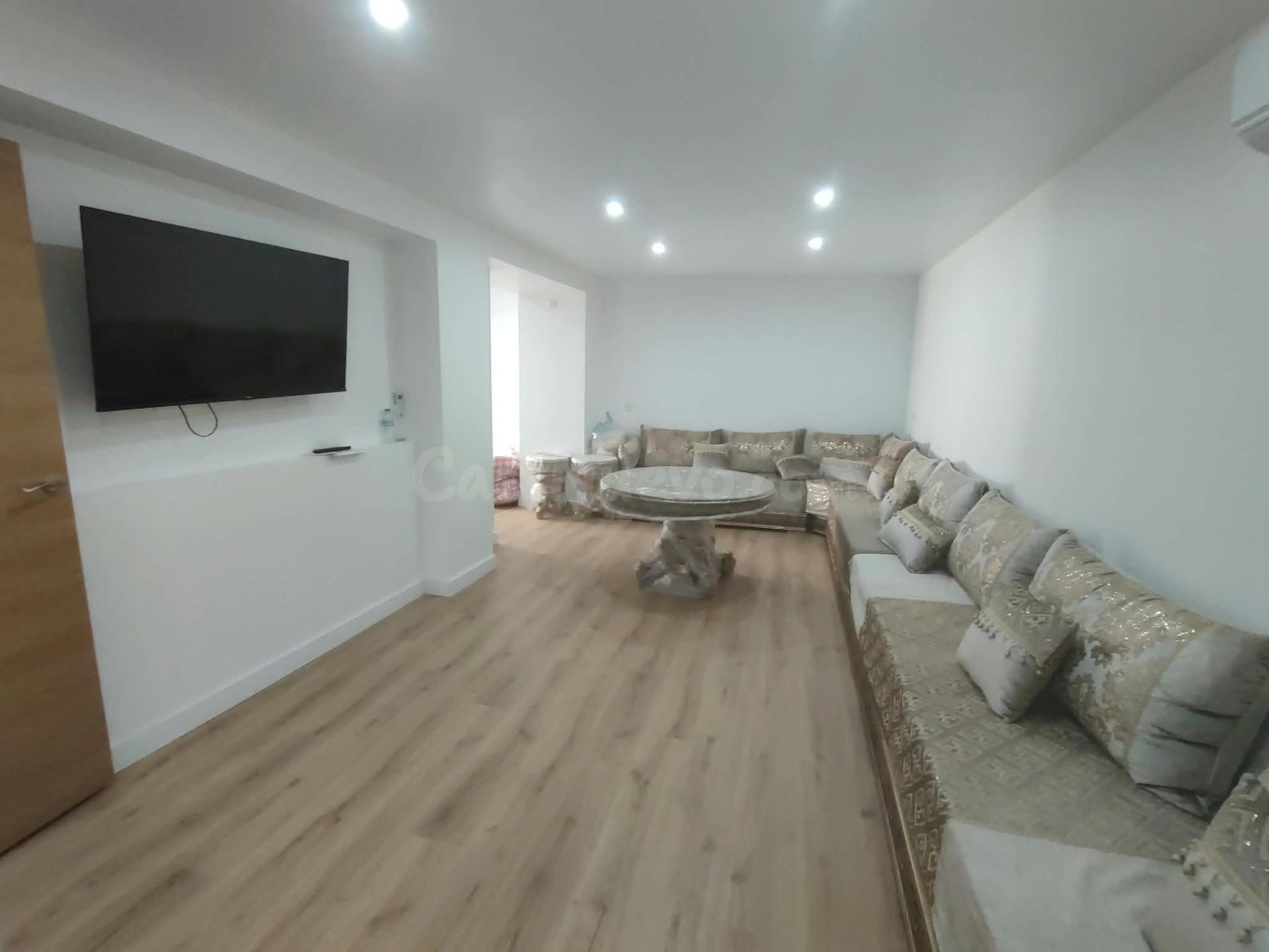 🏡 Gran oportunidad en Rojales – Casa amplia para reformar a tu gusto