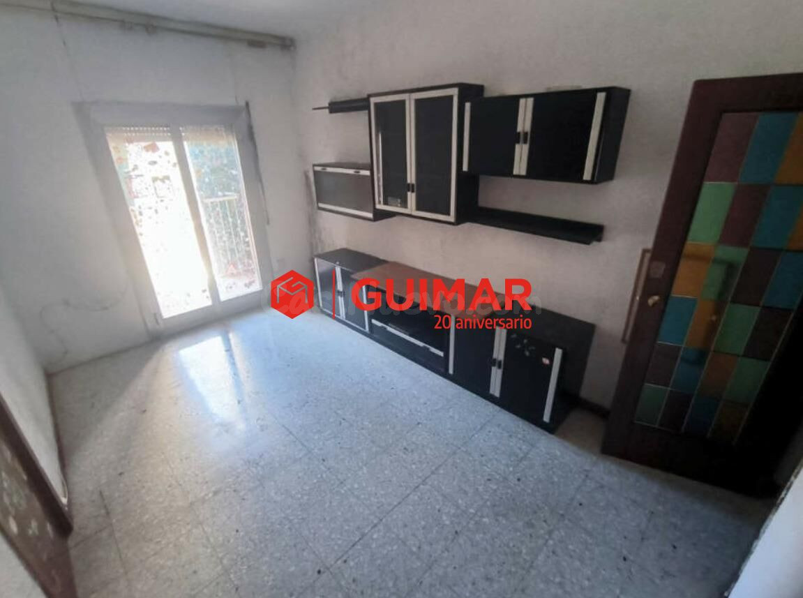 PISO EN VENTA EN ESPLUGUES DE LLOBREGAT ZONA LA PLANA