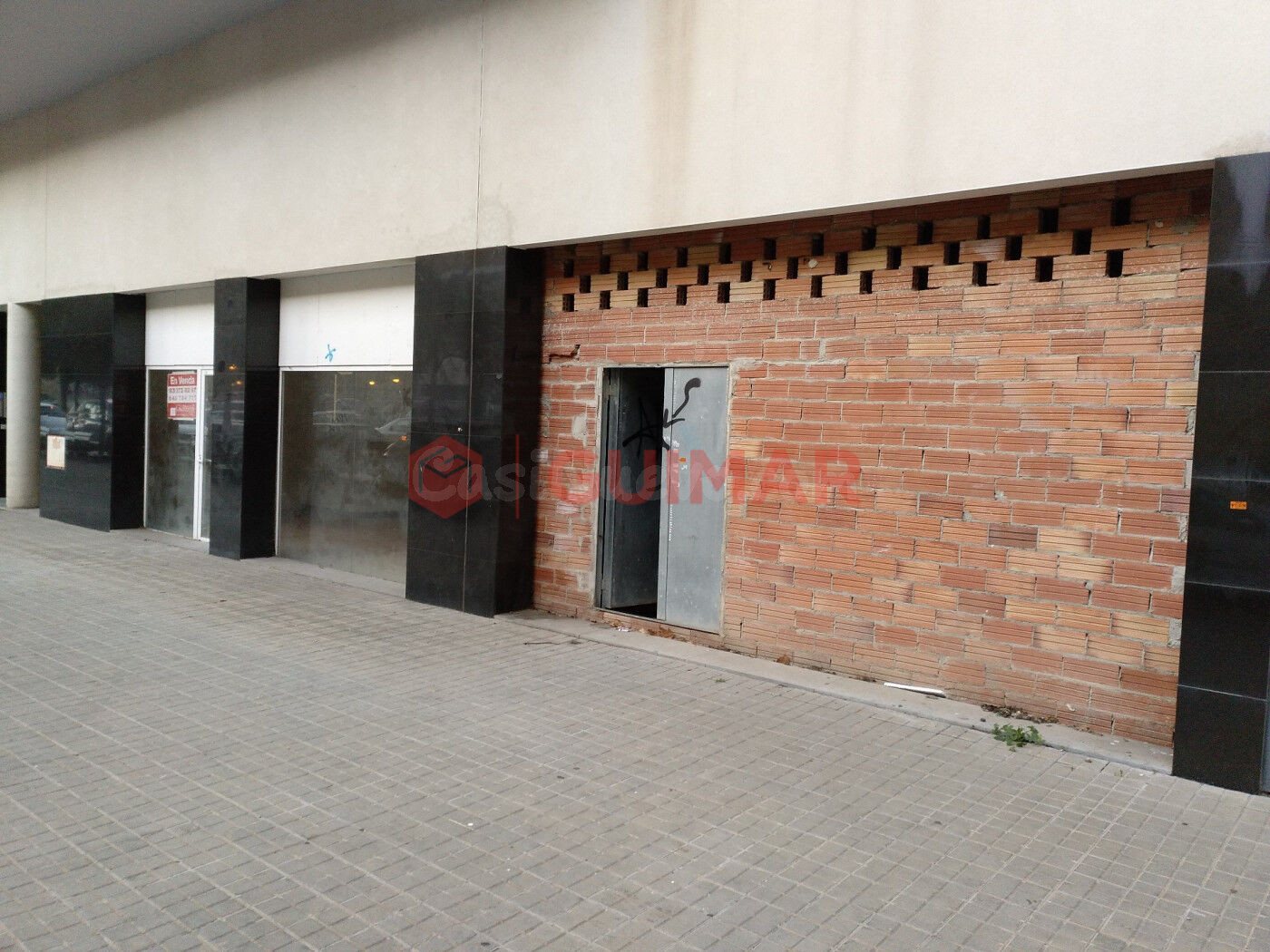 LOCAL COMERCIAL EN ALQUILER EN LA VERNEDA I LA PAU