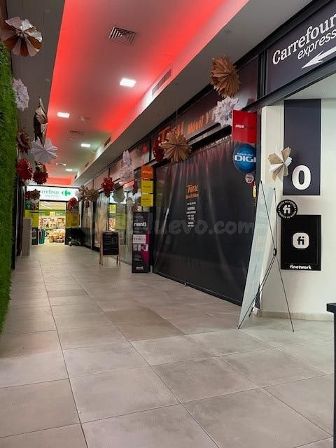 LOCAL EN CENTRO COMERCIAL ARENAL GOLF EN BENALMÁDENA - foto 3