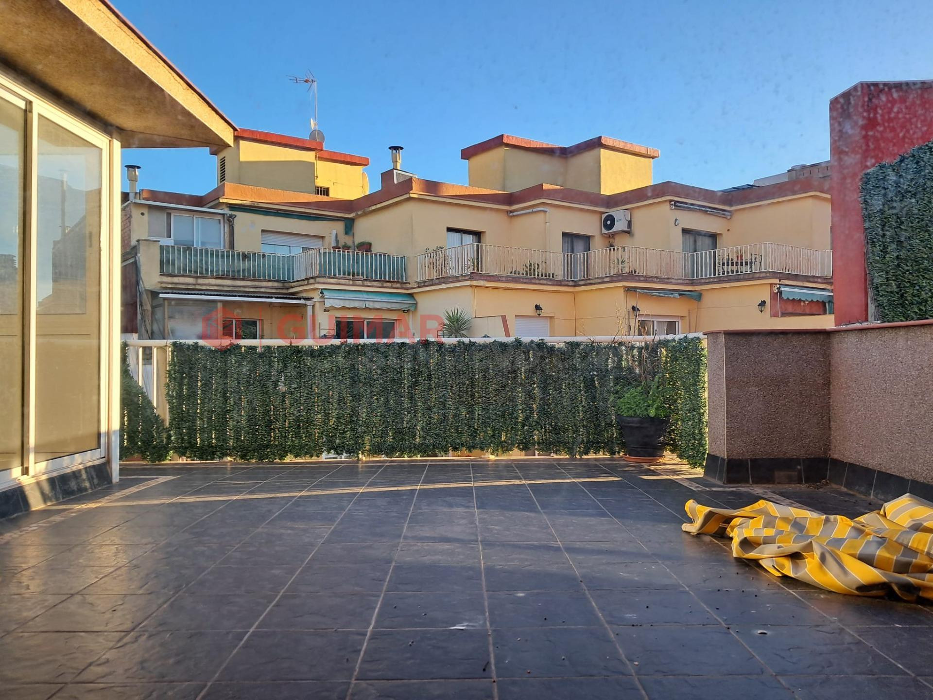 PISO ÁTICO DUPLEX EN VENTA CON TERRAZA EN CASTELLDEFELS AVDA DIAGONAL  SIN ASCENSOR