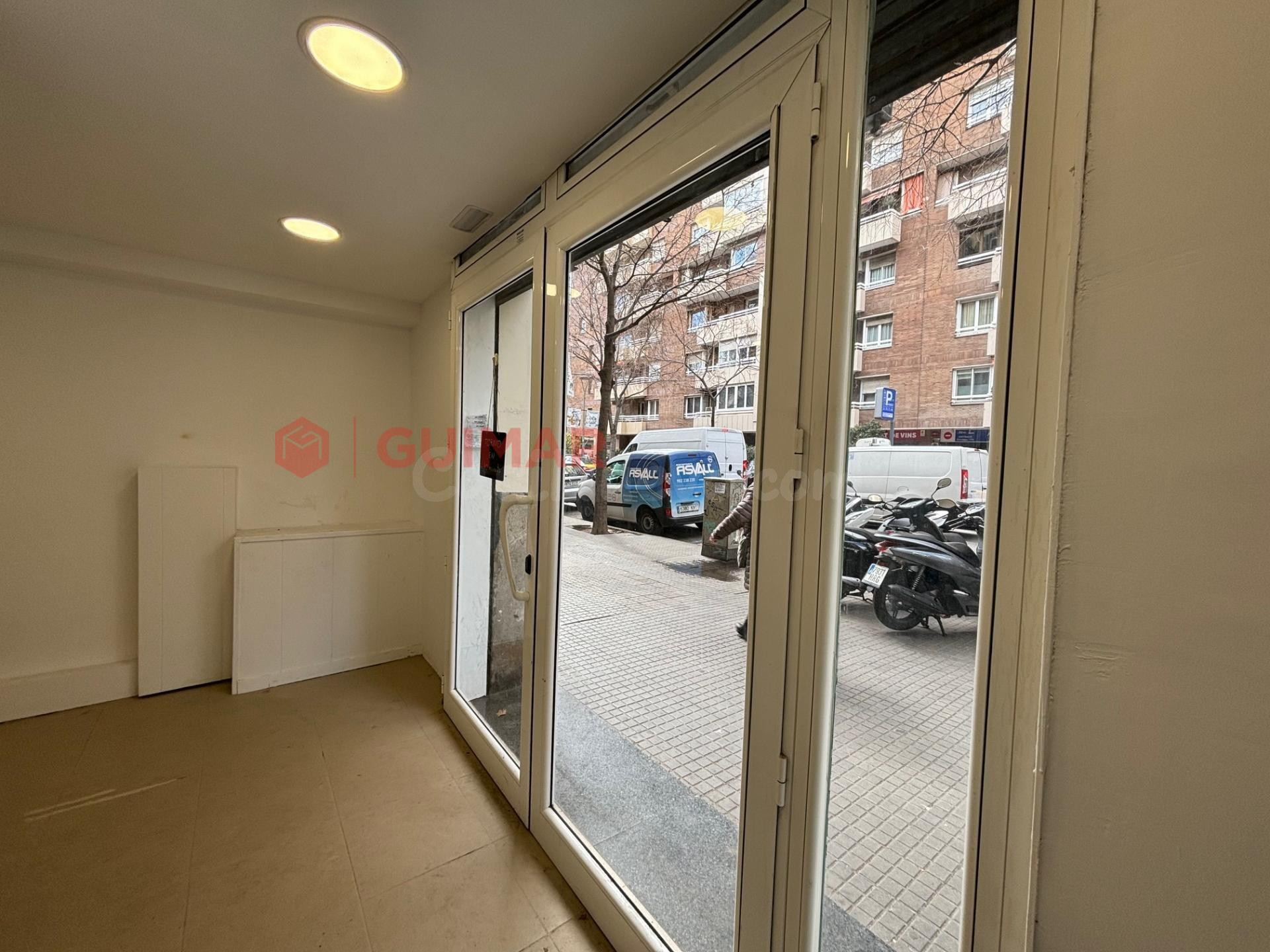 LOCAL COMERCIAL EN VENTA C/VILLARROEL