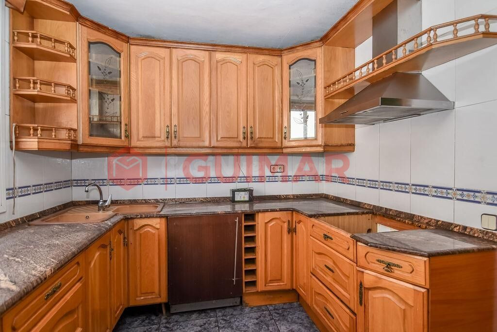 PISO EN VENTA EN SANT JOAN DESPÍ  ZONA CENTRE