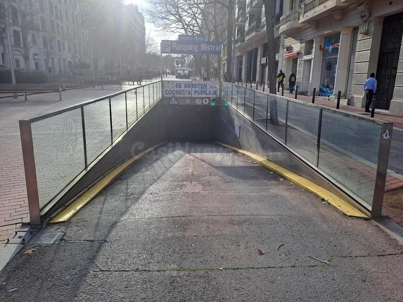 ¡Oportunidad Única! Venta de Plazas de Parking en el Corazón de Barcelona junto Plaza España
