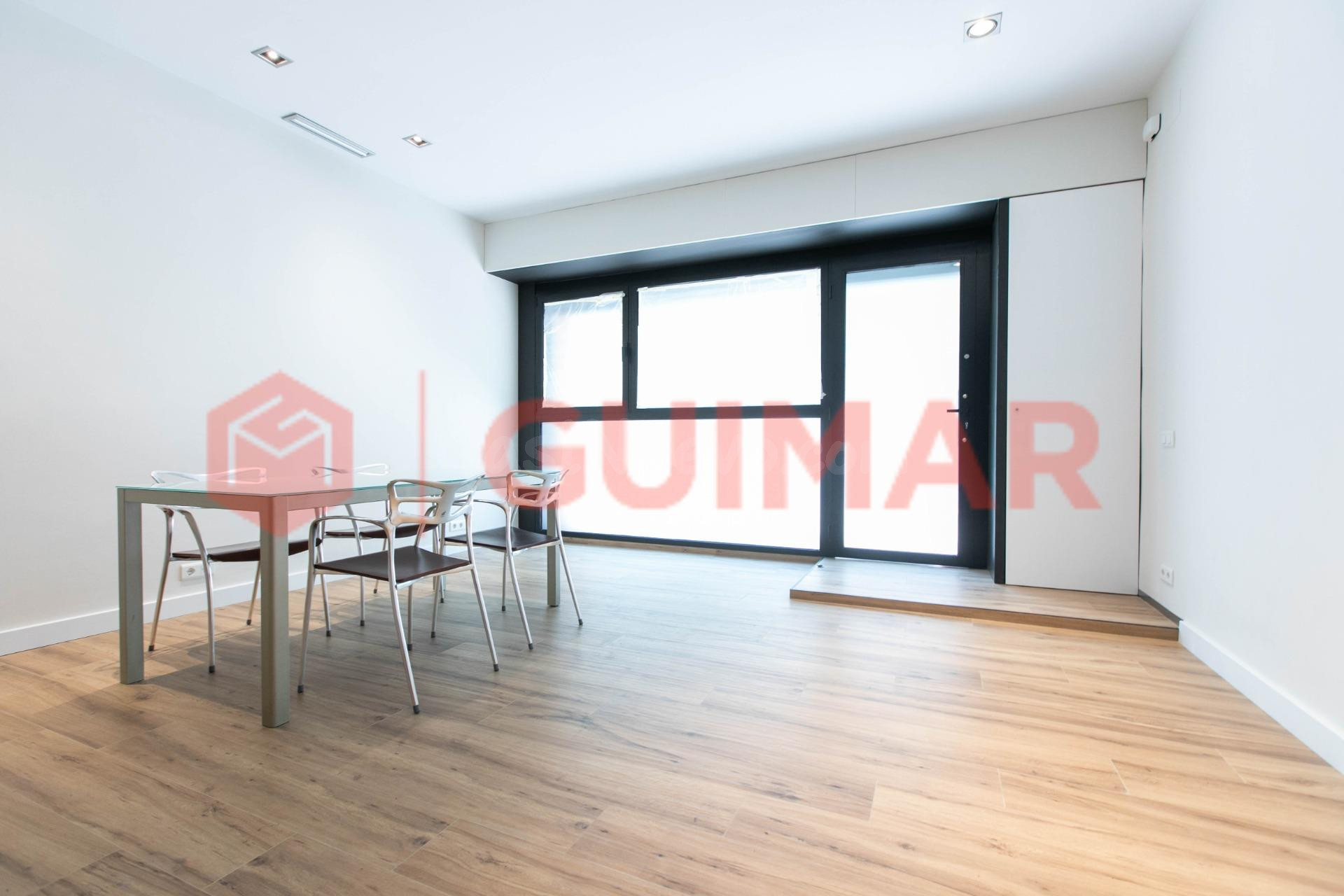 ESTUDIO REFORMADO EN SARRIA - foto 2