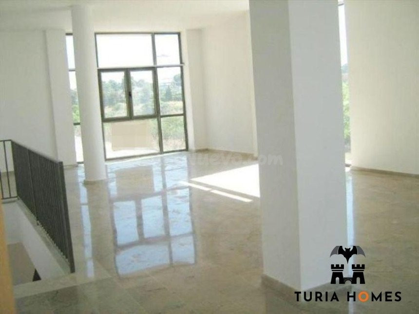 VENTA DE LOCAL EN PARC CENTRAL - TORRENT