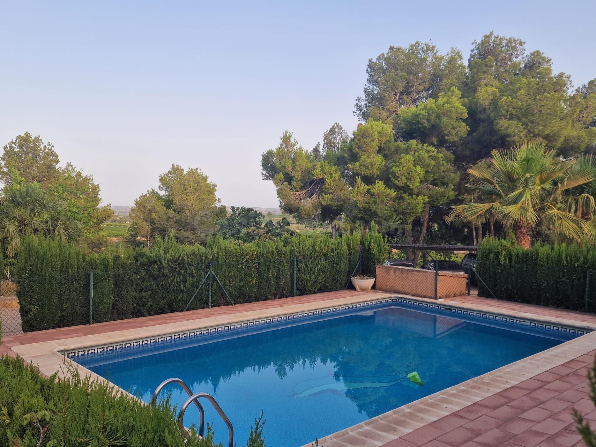 Se vende chalet en Chiva, Valencia - foto 3