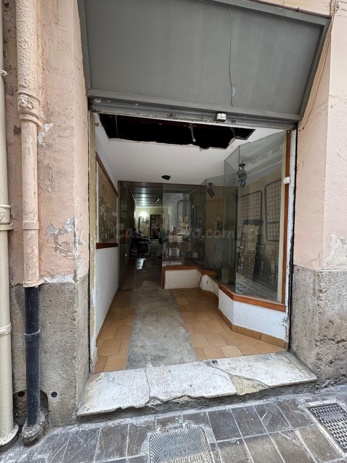 Se vende local en Ciutat Vella, Valencia