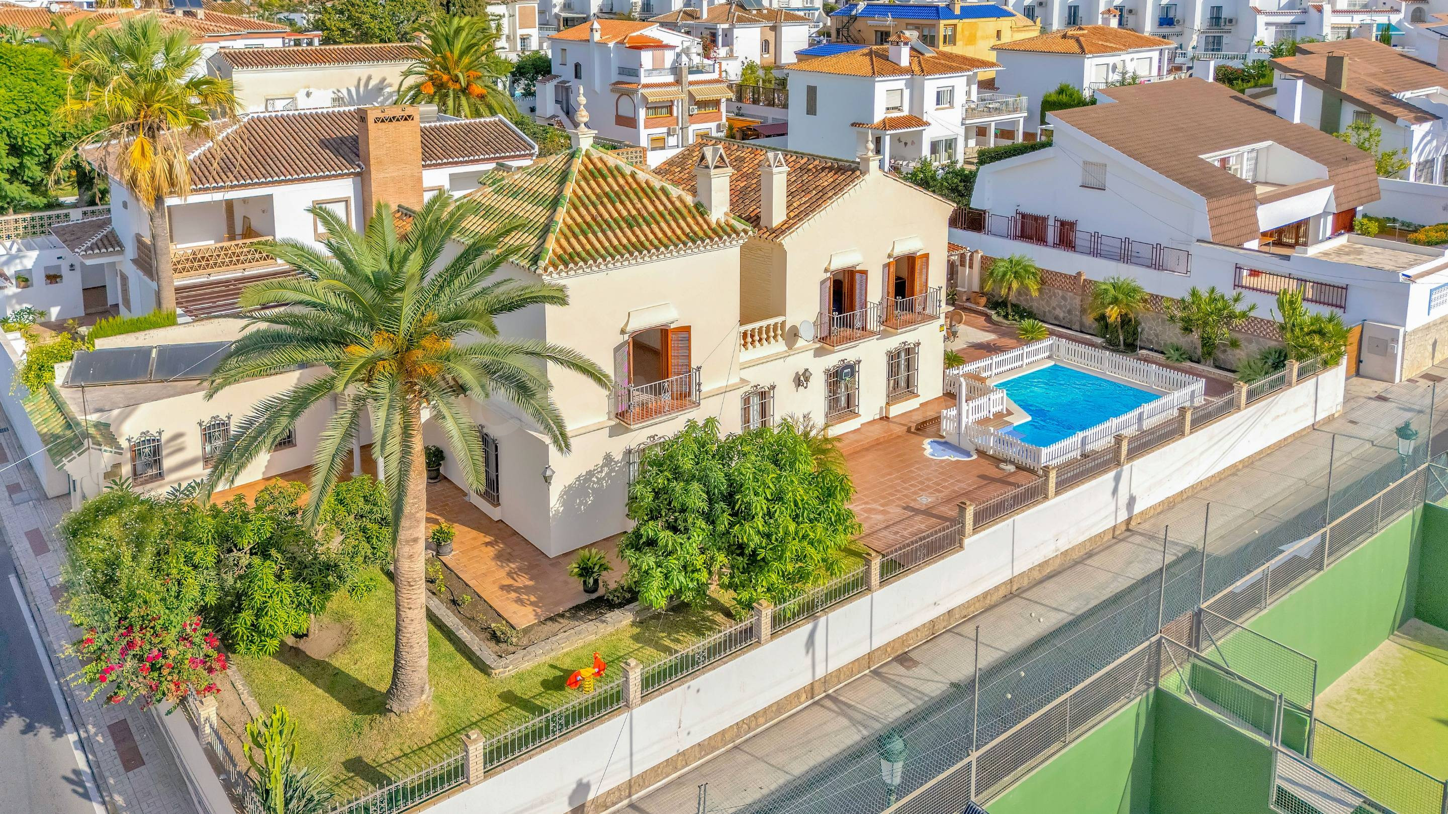 Villa Exclusiva junto al Parador de Turismo de Nerja