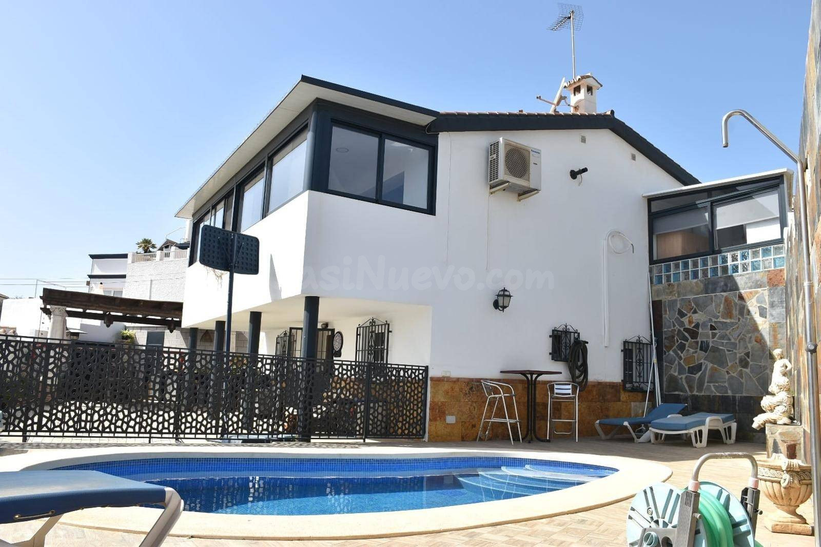 Villa Moderno en la Exotica