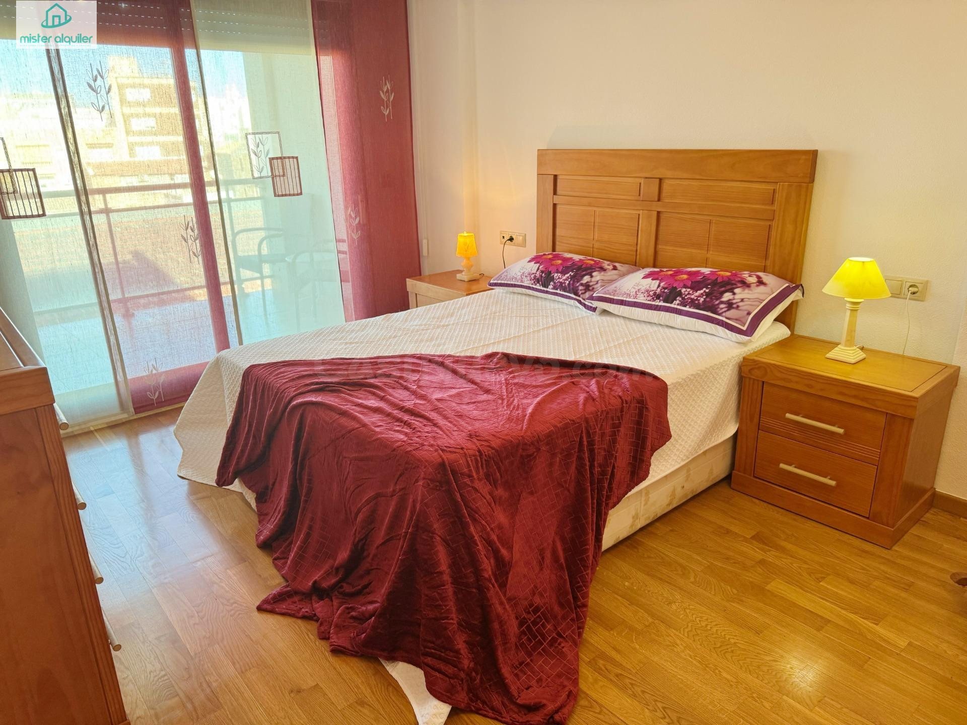 APARTAMENTO MODERNO Y LUMINOSO CON TODAS LAS COMODIDADES A UN PASO DEL MAR EN EL CAMPELLO