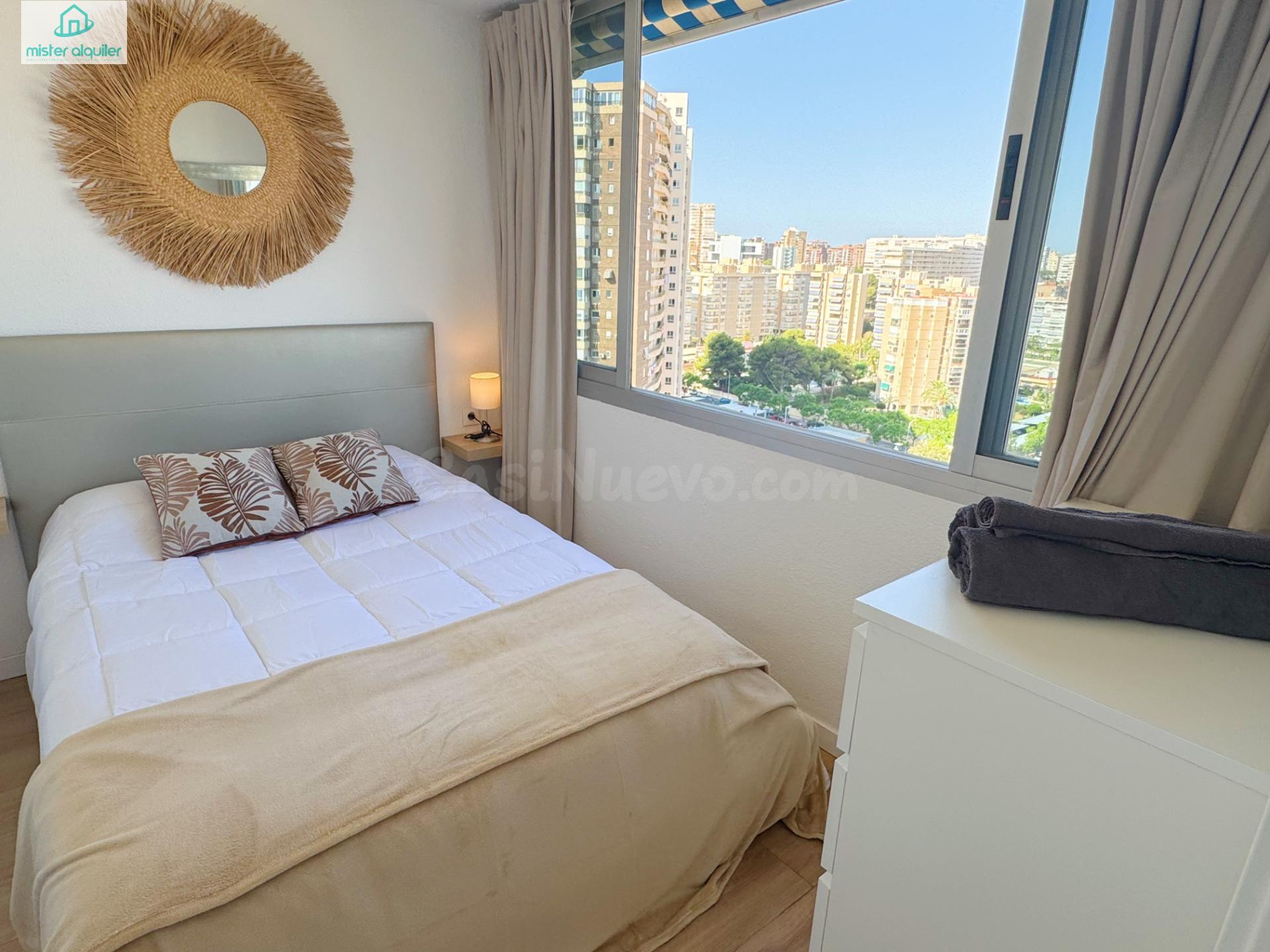 VIVE LA ESENCIA DEL MEDITERRÁNEO EN LA PLAYA DE SAN JUAN: APARTAMENTO CON VISTAS PANORÁMICAS EN UBICACIÓN PRIVILEGIADA