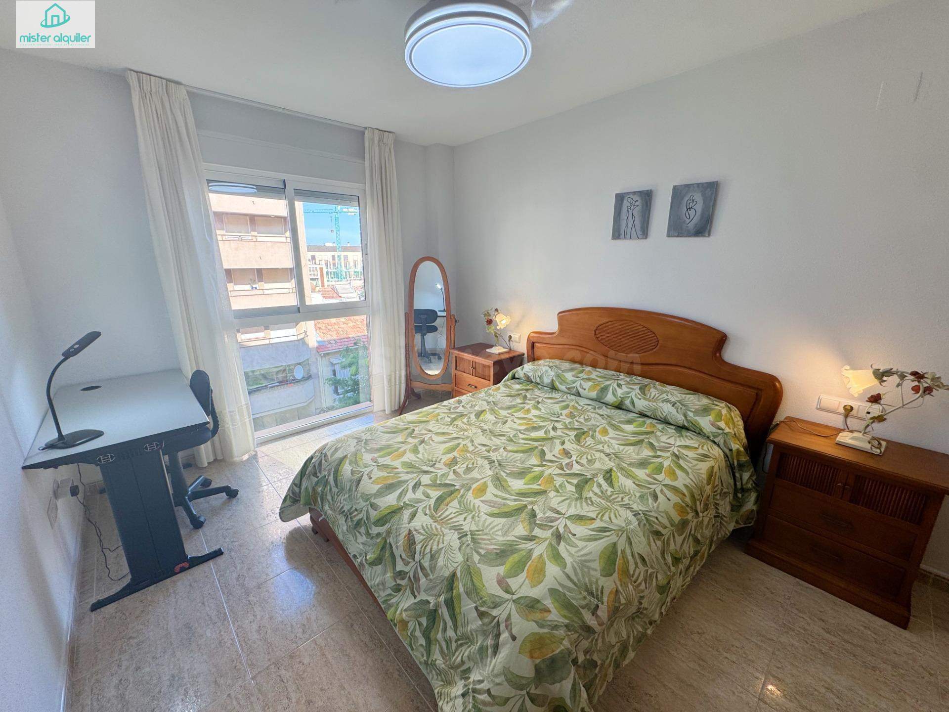 ALQUILER DE HABITACIÓN PARA ESTUDIANTE, IDEAL PARA UNIVERSITARIO DE MEDICINA Y CIENCIAS DE LA SALUD