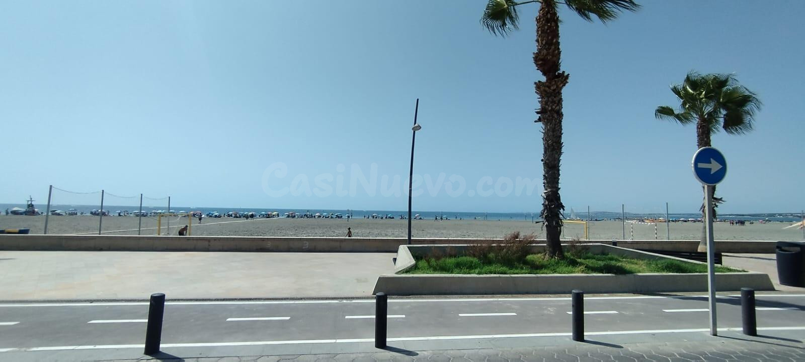 Encantador Bungalow con Vistas al Mar en Santa Pola, playa del Tamarit