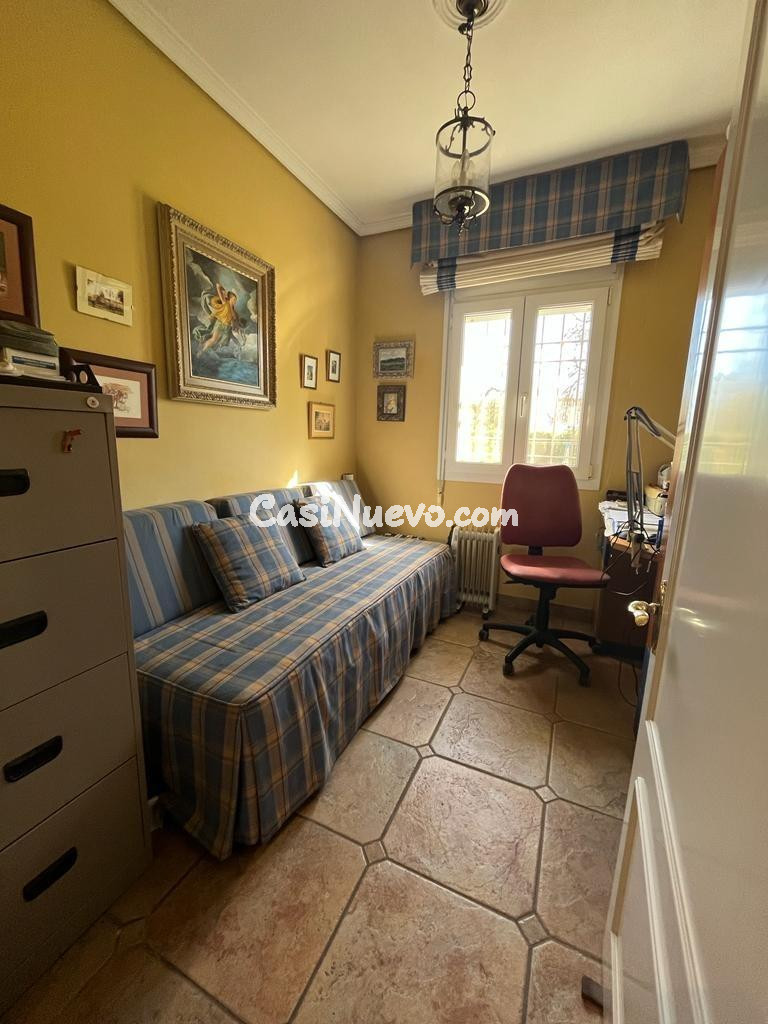 D. PARCELA DE 3000 M2 SEGREGABLE EN TRES CON DOS CHALETS - foto 17