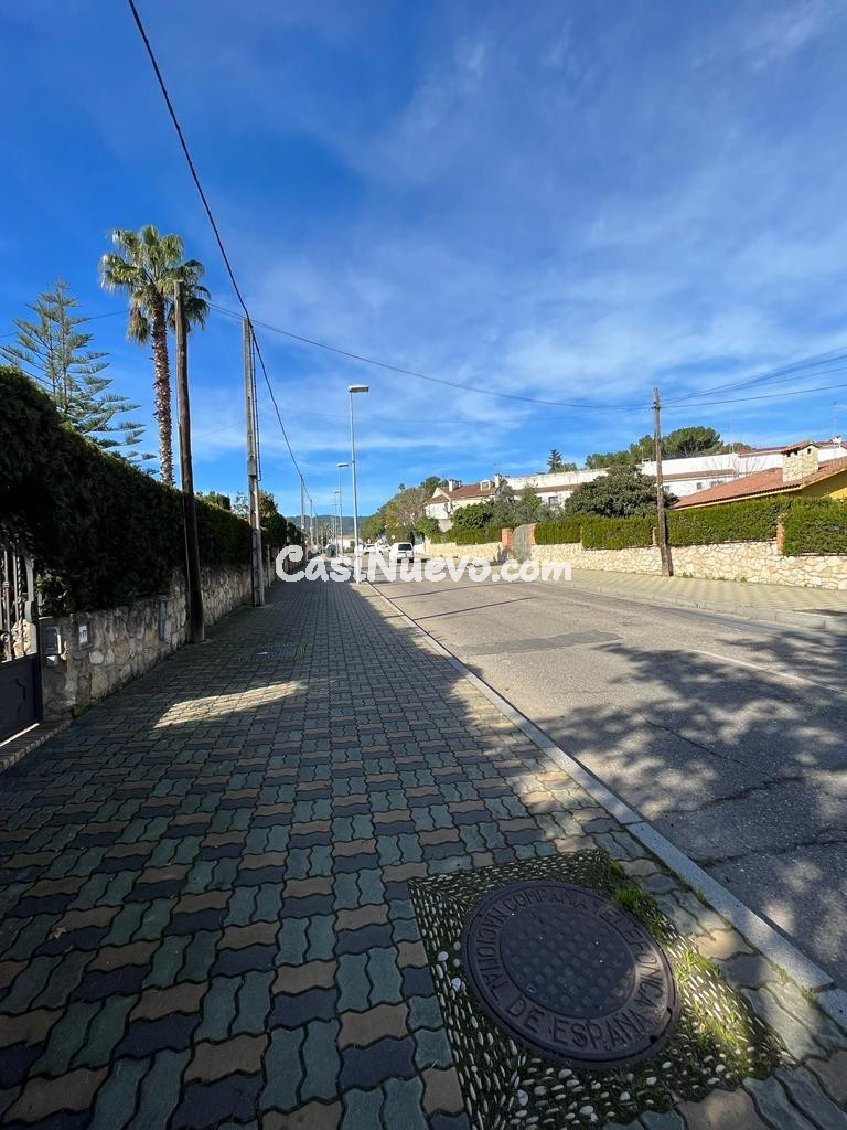 D. PARCELA DE 3000 M2 SEGREGABLE EN TRES CON DOS CHALETS - foto 40