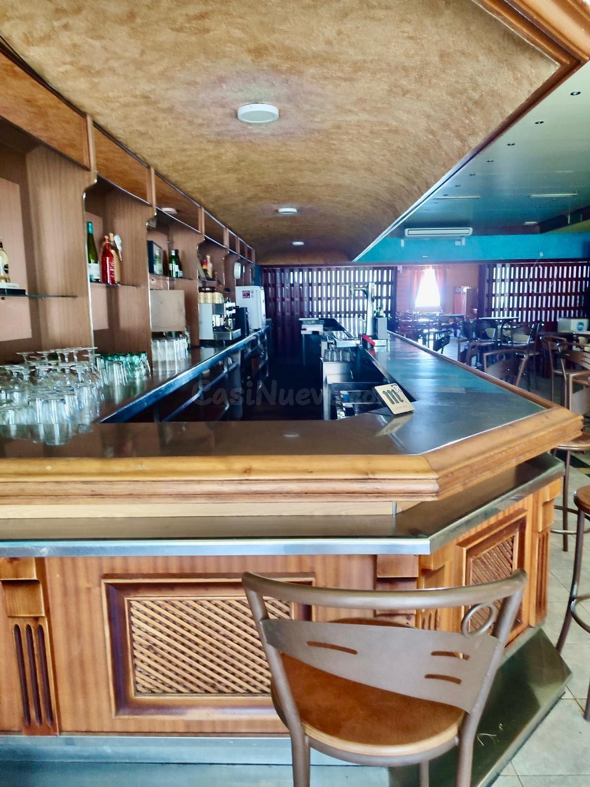 A. Oportunidad de Inversión: Bar-Restaurante Equipado y Func - foto 3