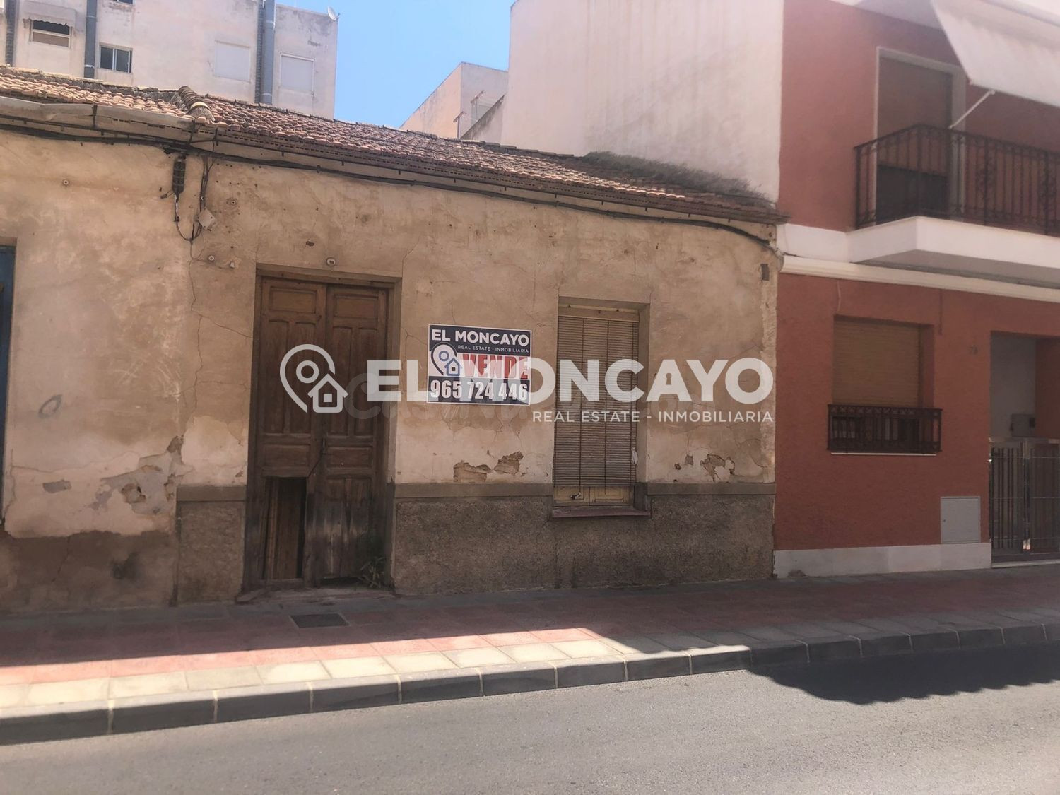 Fantástico solar edificable en el centro de Guardamar del Segura