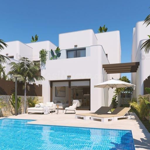 LLAVE EN MANO SEPTIEMBRE 2024 villas independientes en Torre de la Horadada, Alicante, Costa Blanca
