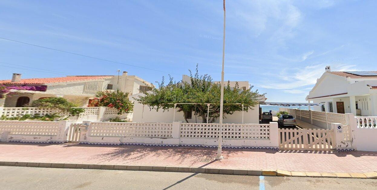 Fantástico chalet en primera línea en Guardamar del Segura, Alicante, Costa Blanca