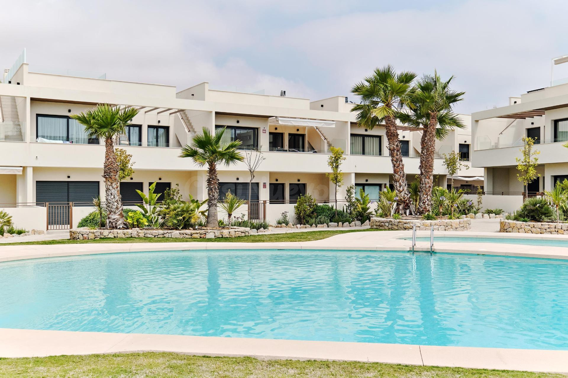 FANTASTICA PROMOCIÓN DE OBRA NUEVA A TAN SOLO 300M DEL MAR, TORREVIEJA, COSTA BLANCA SUR