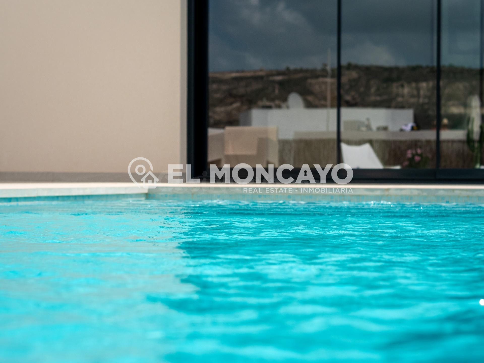 PRECIOSAS VILLAS DE OBRA NUEVA EN LA FINCA GOLF ALGORFA, COSTA BLANCA SUR