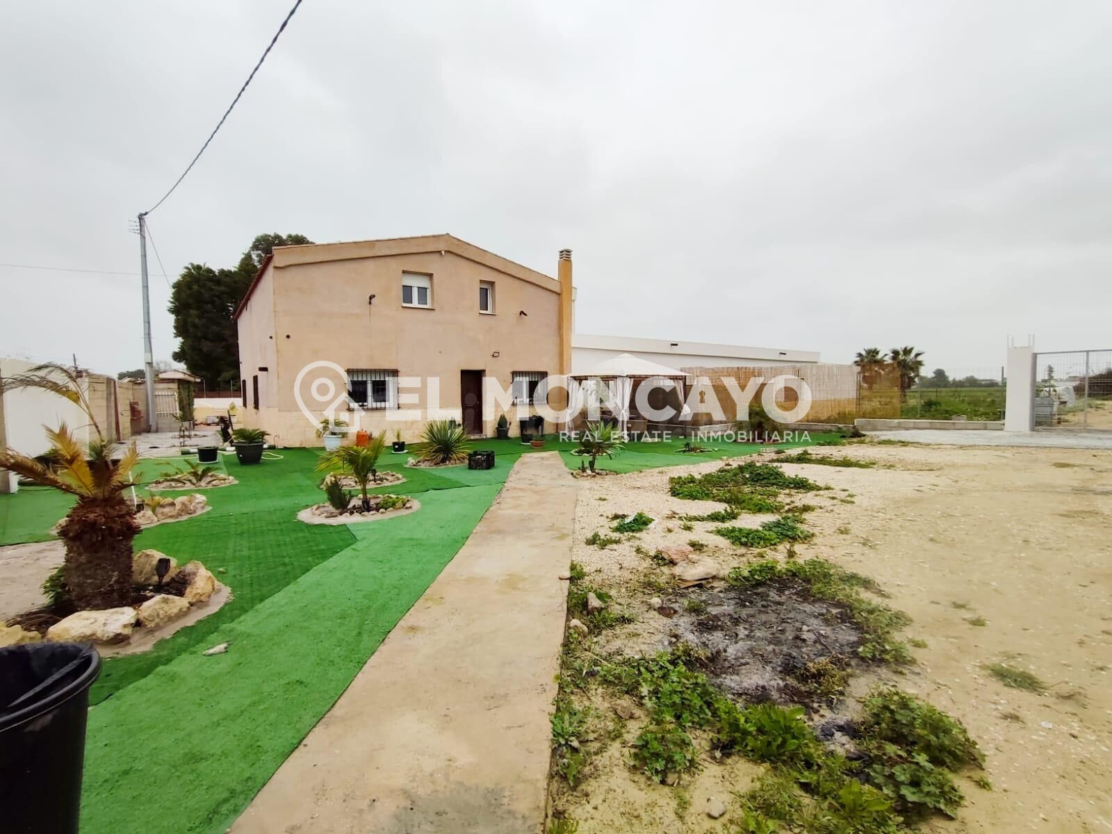 Fantástico chalet independiente cerca de la localidad de Daya Nueva, Alicante