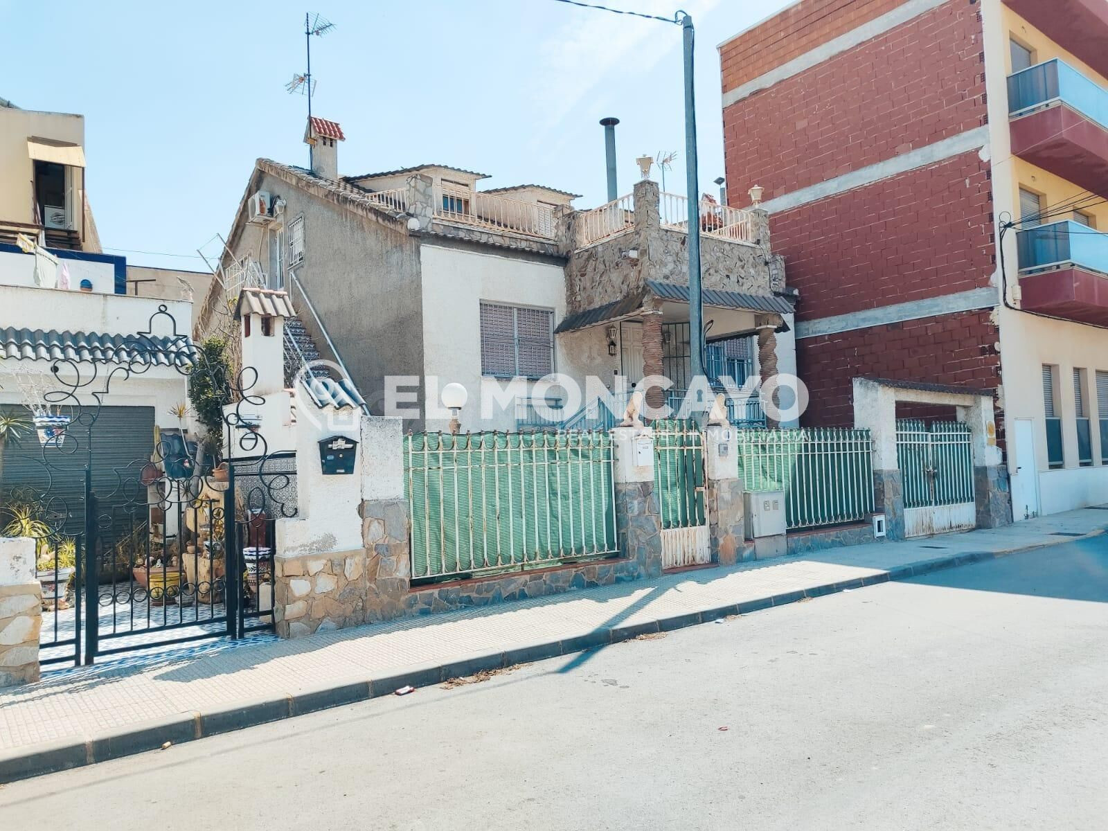 Fantástico chalet independiente en la tranquila localidad de Rafal, Alicante