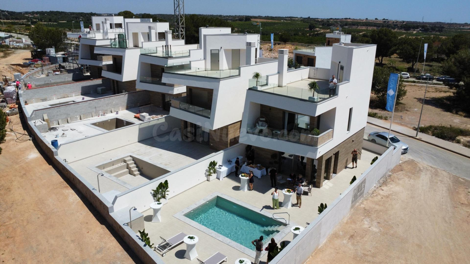 Estupendos chalets de Obra nueva en Lo Romero Golf-Pilar de la horadada