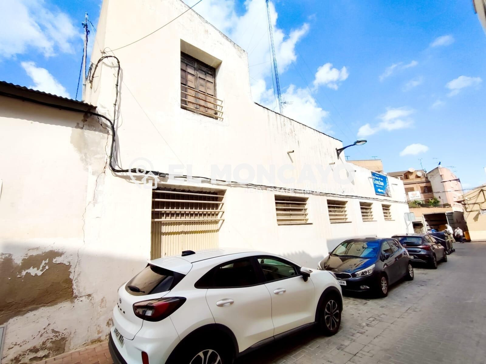 Amplio local comercial a la venta en el centro de Rojales, Alicante, Costa Blanca