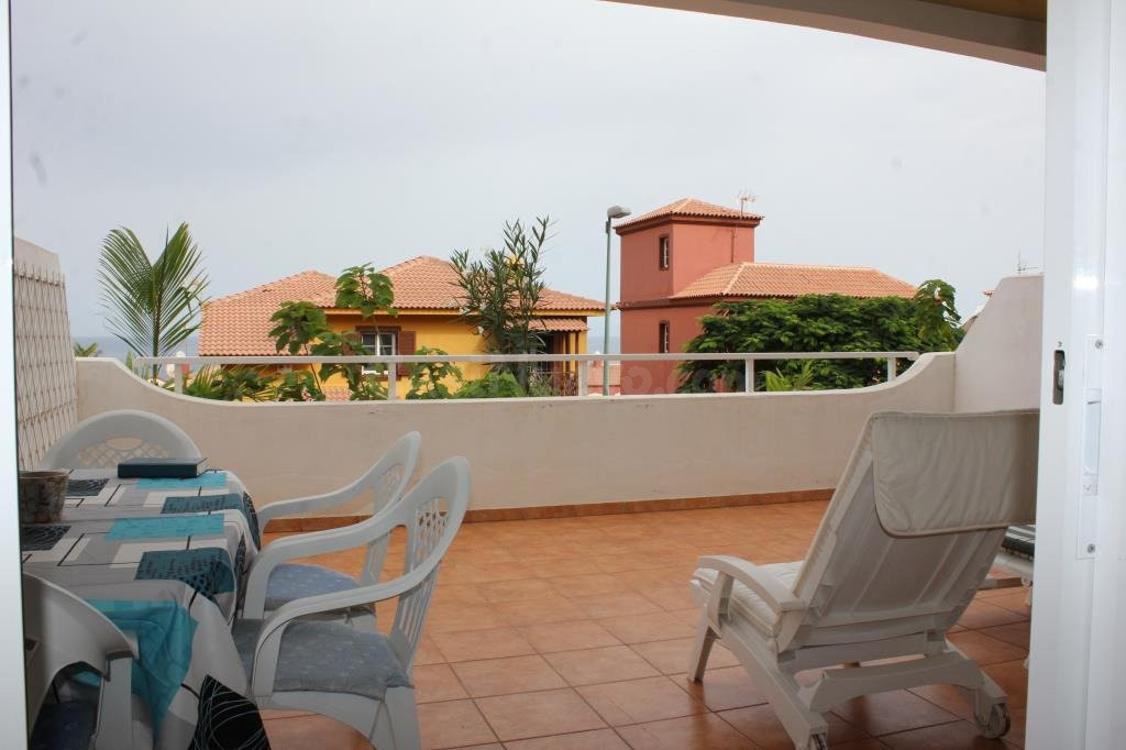Apartamento de Alquiler a 5 minutos de la Playa. Urbanización Los Frailes, Punta Brava
