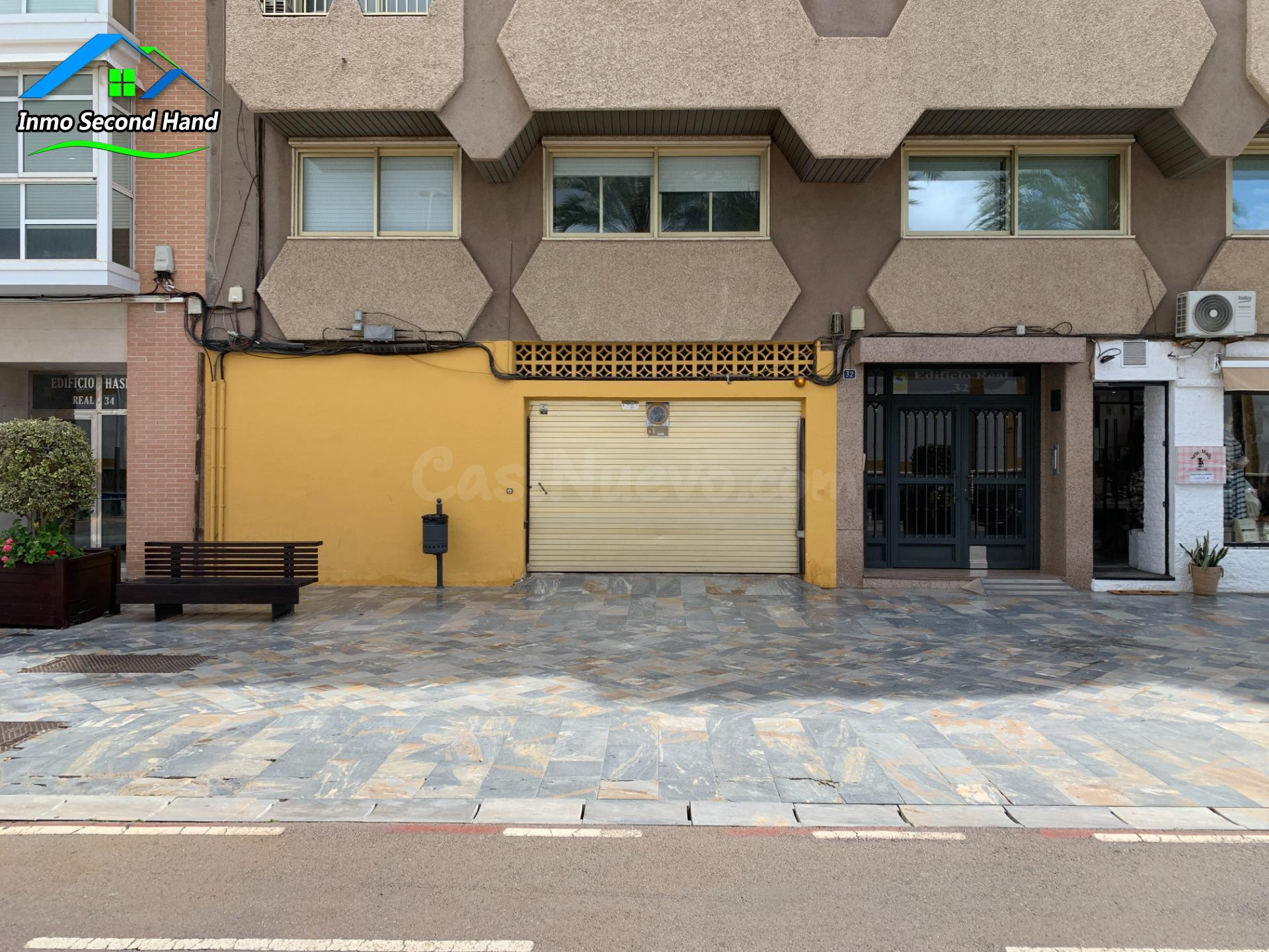 PLAZA DE GARAJE EN VENTA – CALLE REAL 34, CENTRO DE CARTAGENA.
