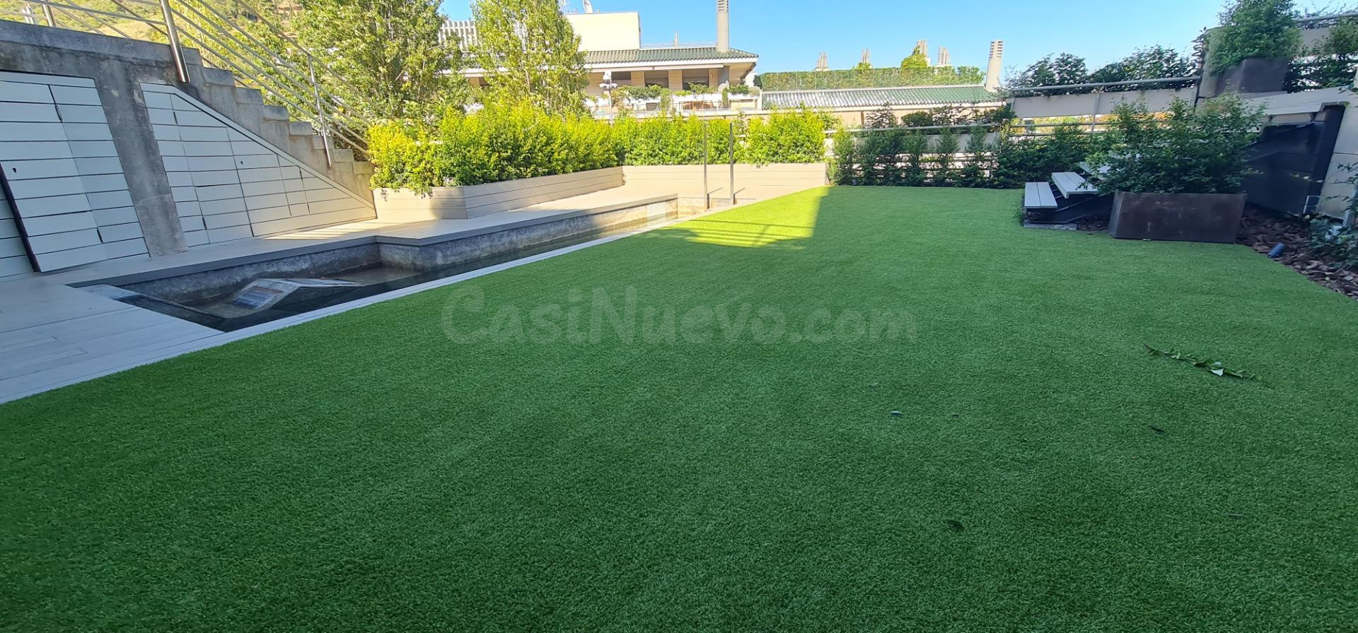 Espectacular casa con Piscina Privada en exclusivo complejo Torre Vilana