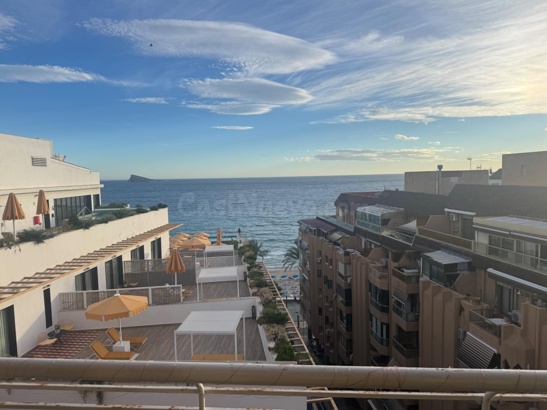 ATICO EN BENIDORM - foto 2