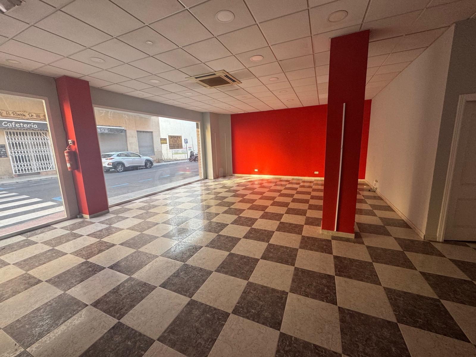 Local comercial en Villajoyosa